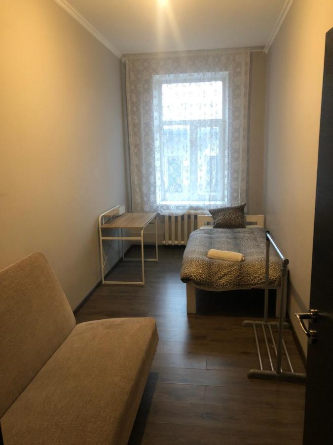 Aivisapartment Riga Exteriör bild