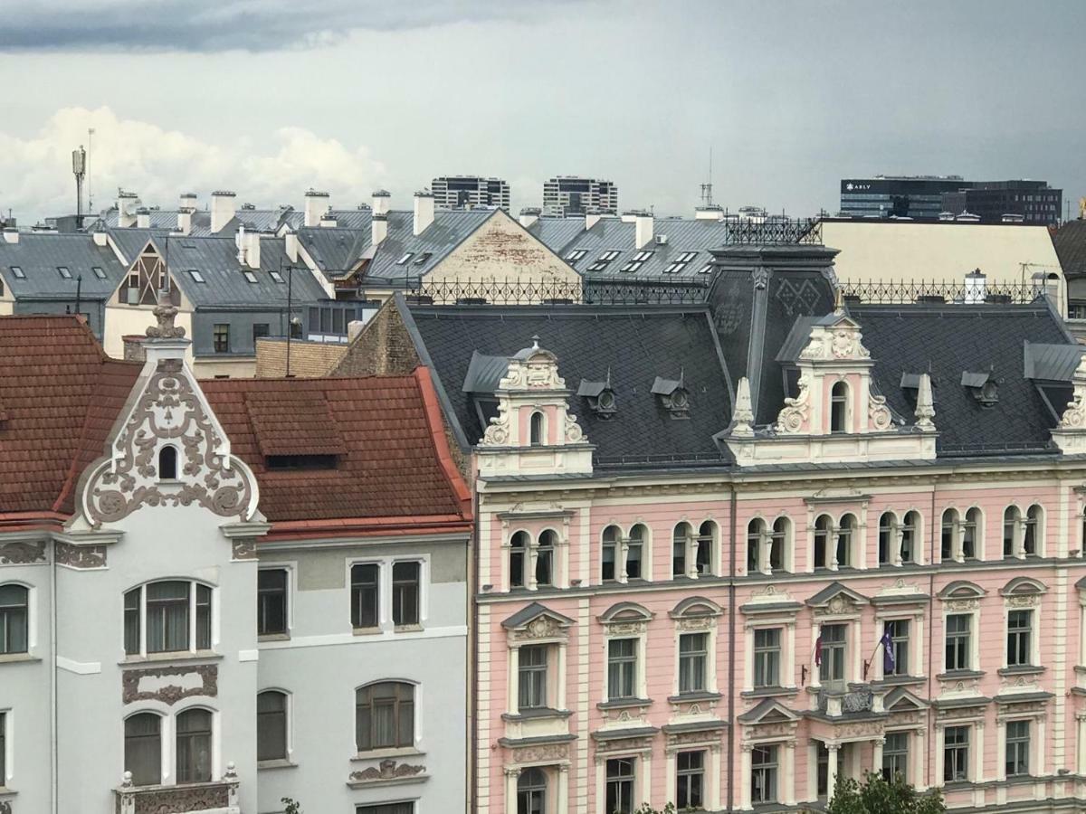 Aivisapartment Riga Exteriör bild